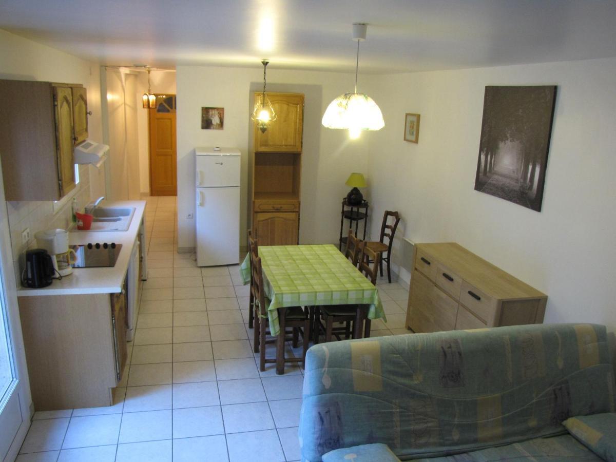 Maison De Village Entre Mer Et Montagne Roujan Luaran gambar
